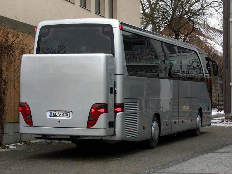  Setra S 415 HD 2002 года  (фото 8 из 14)